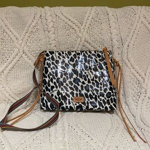 Consuela crossbody Lola Snow Jag purse